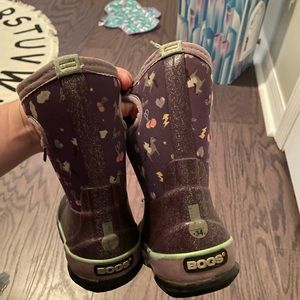 Toddler Bogs used for half a winter size 7